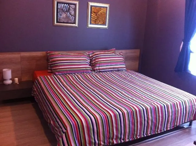 Guest house Urban Golf Club Rama 9 - Airport Link *